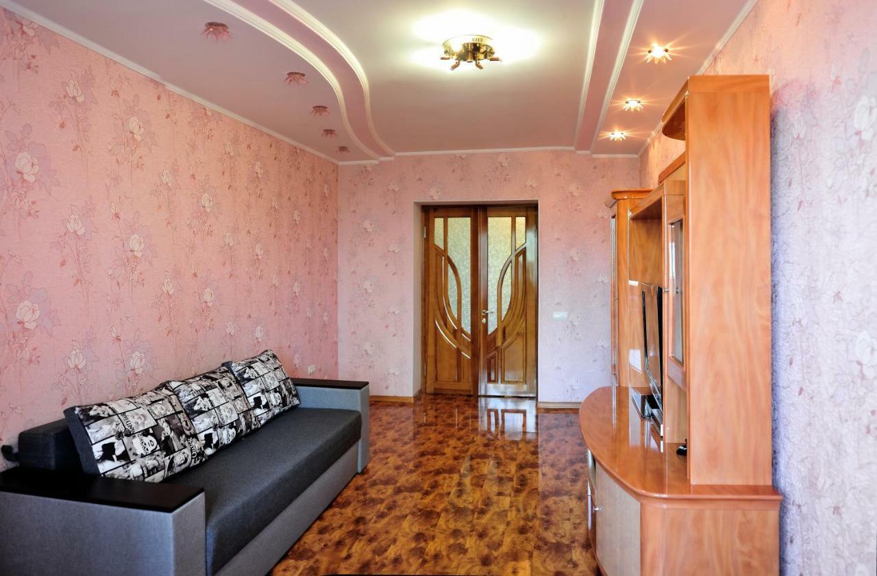 Аппартаменты Старорезничная Oldenburg Bagian luar foto